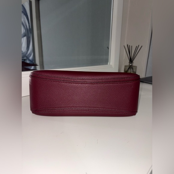 Kate Spade Hudson Medium Convertible Shoulder Bag - Picture 10 of 12